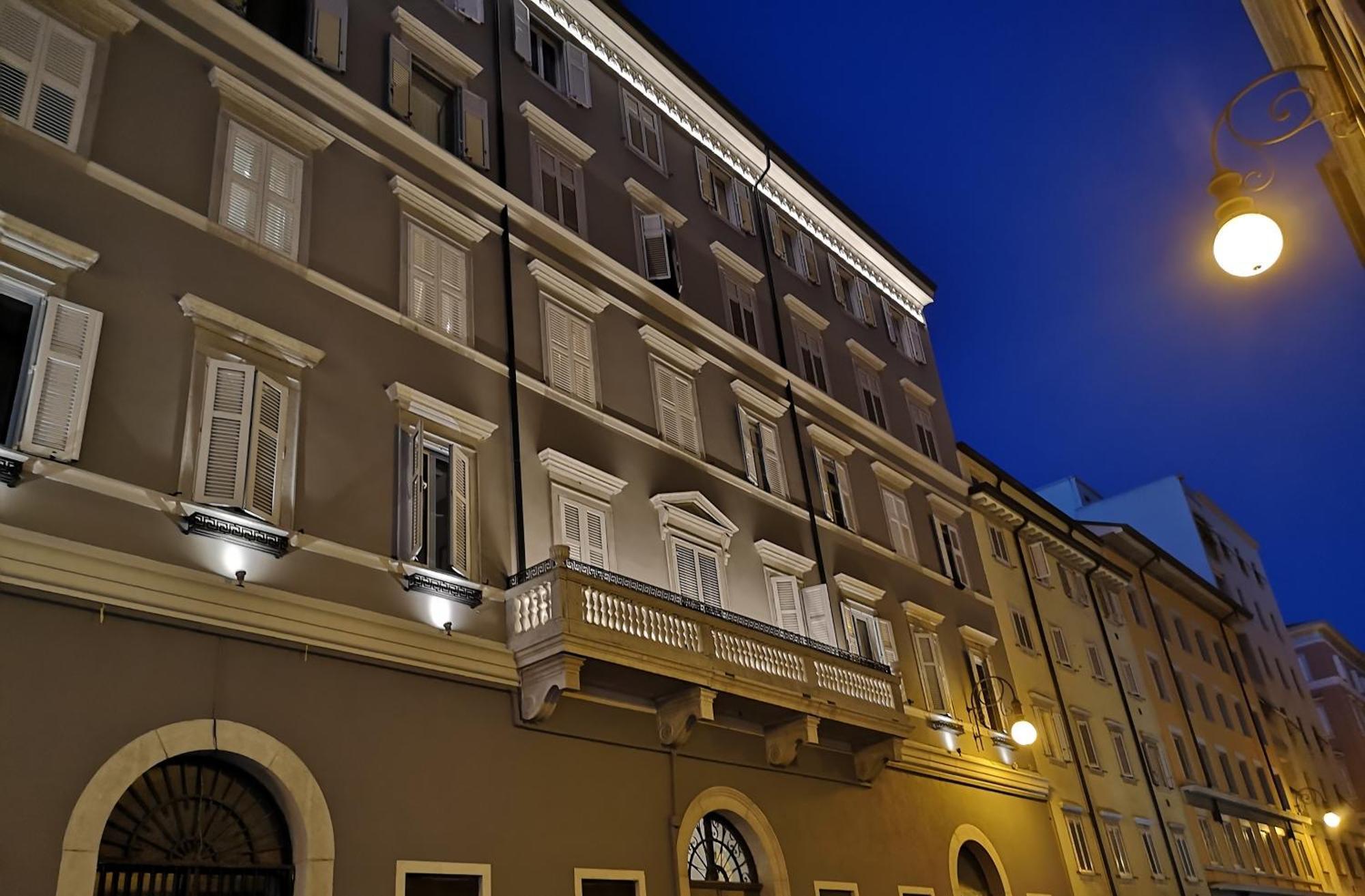 Forvm Boutique Hotel Τεργέστη Εξωτερικό φωτογραφία
